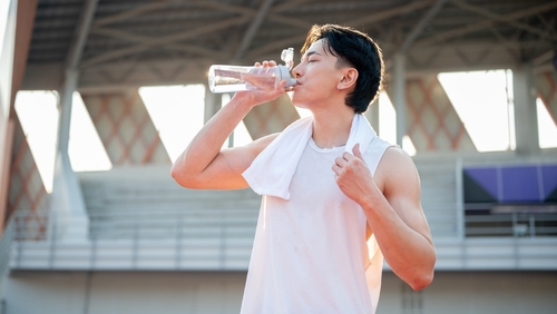 高尿酸血症・痛風の対策:水分摂取
